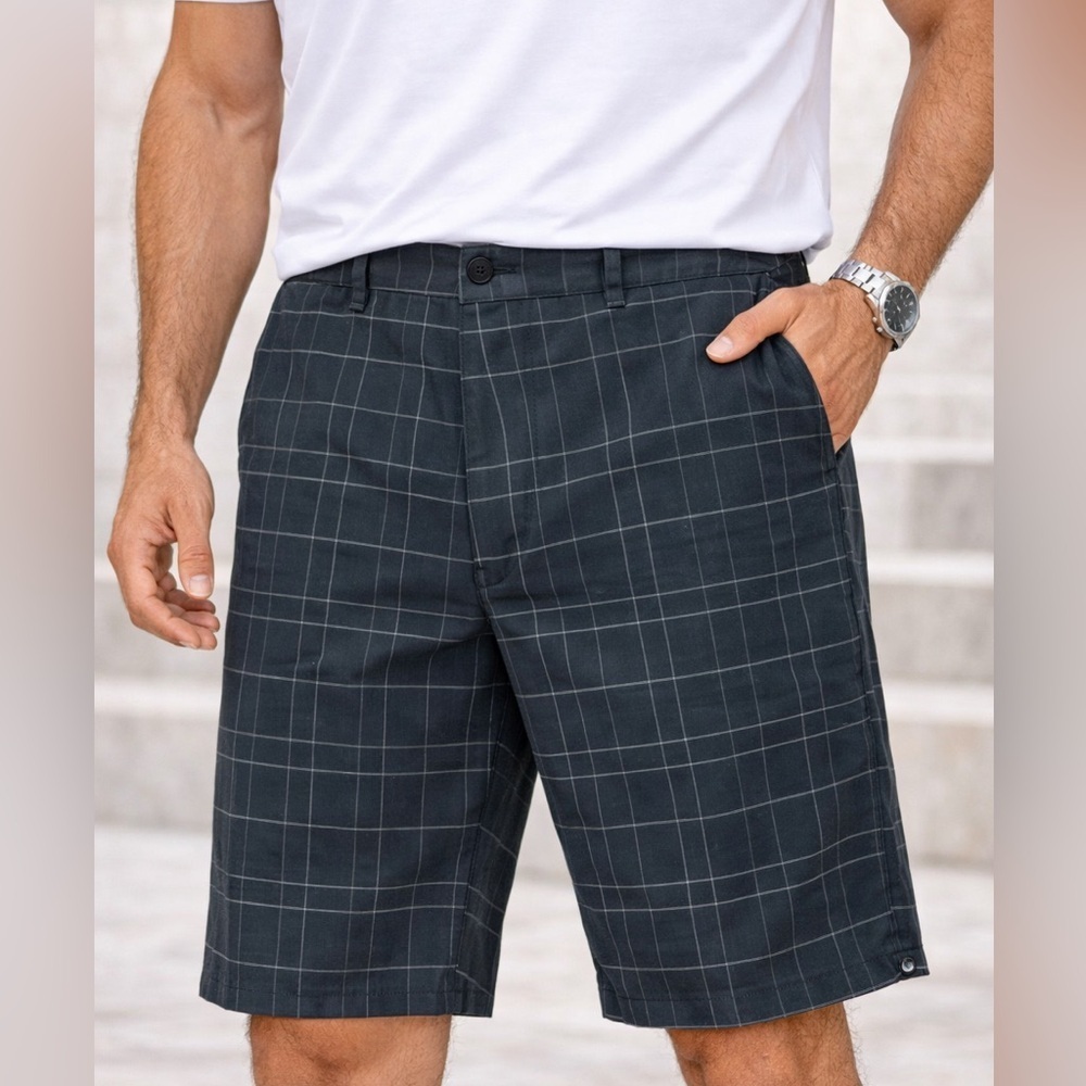 Quiksilver Men's Dark Gray Checkered Shorts Size 34